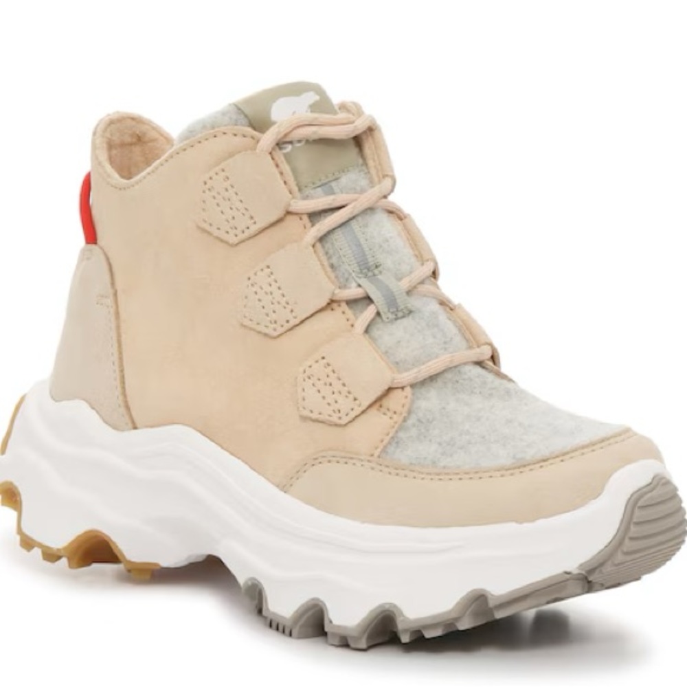 BRAND NEW SOREL WOMEN'S KINETIC BREAKTHRU CARIBOU SNEAKER BOOT NOVA SAND SIZE 8